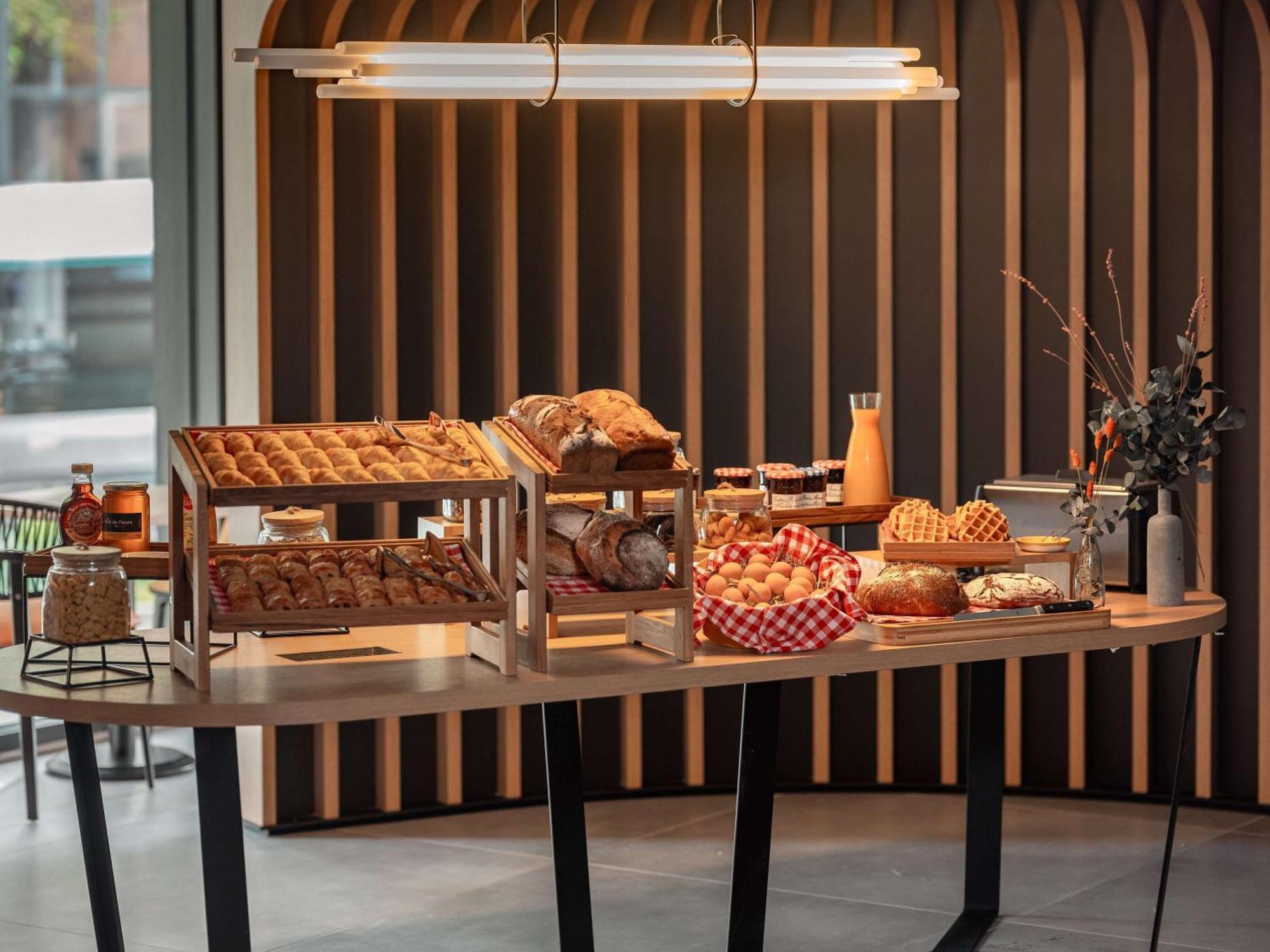 Novotel Paris Val De Fontenay Bagian luar foto