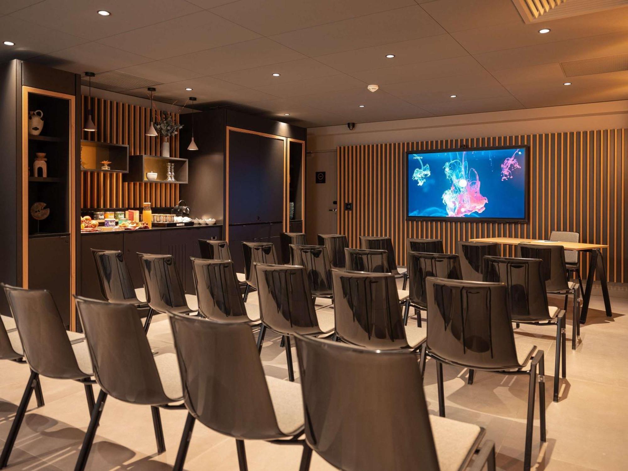 Novotel Paris Val De Fontenay Bagian luar foto