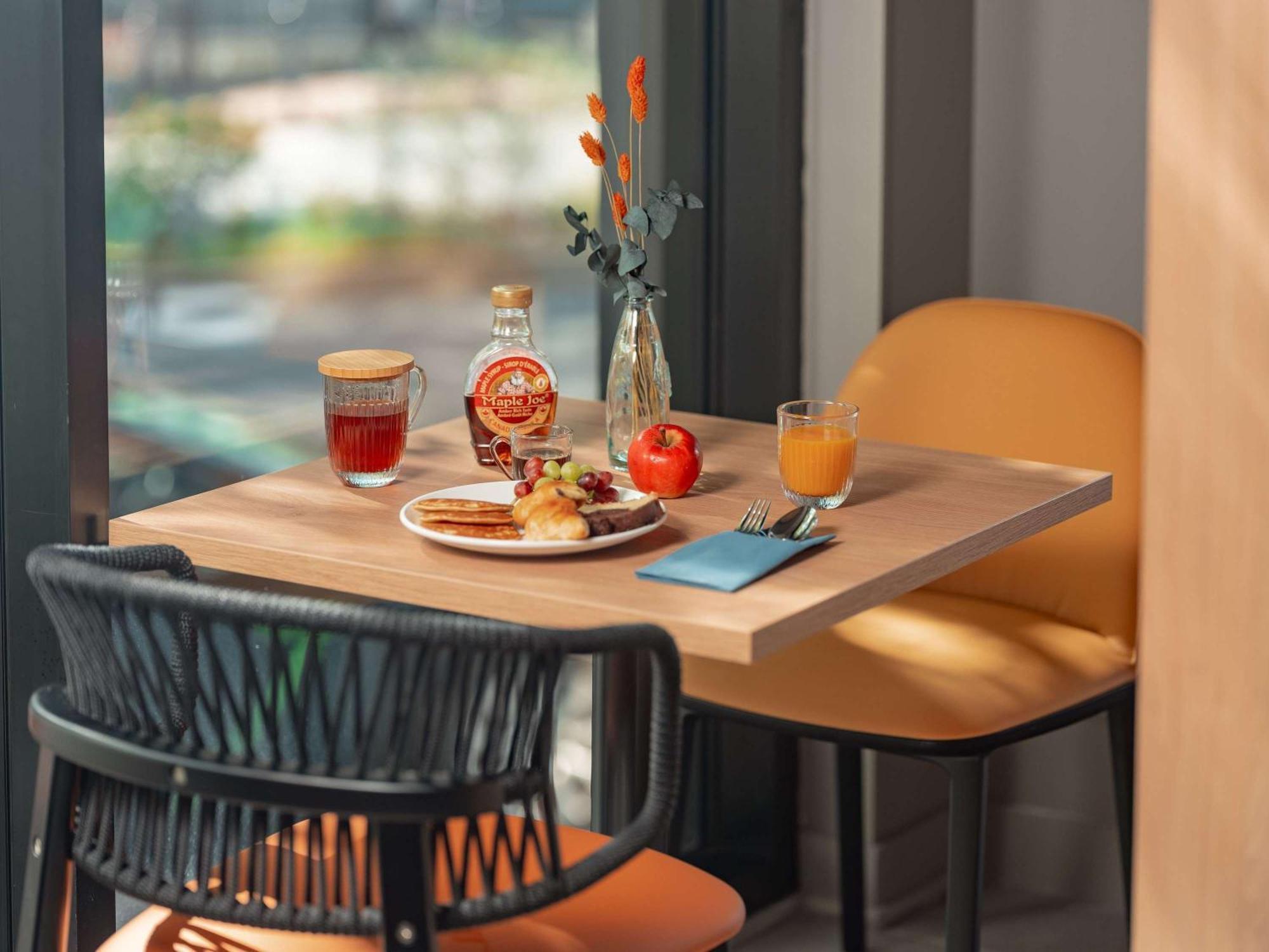 Novotel Paris Val De Fontenay Bagian luar foto
