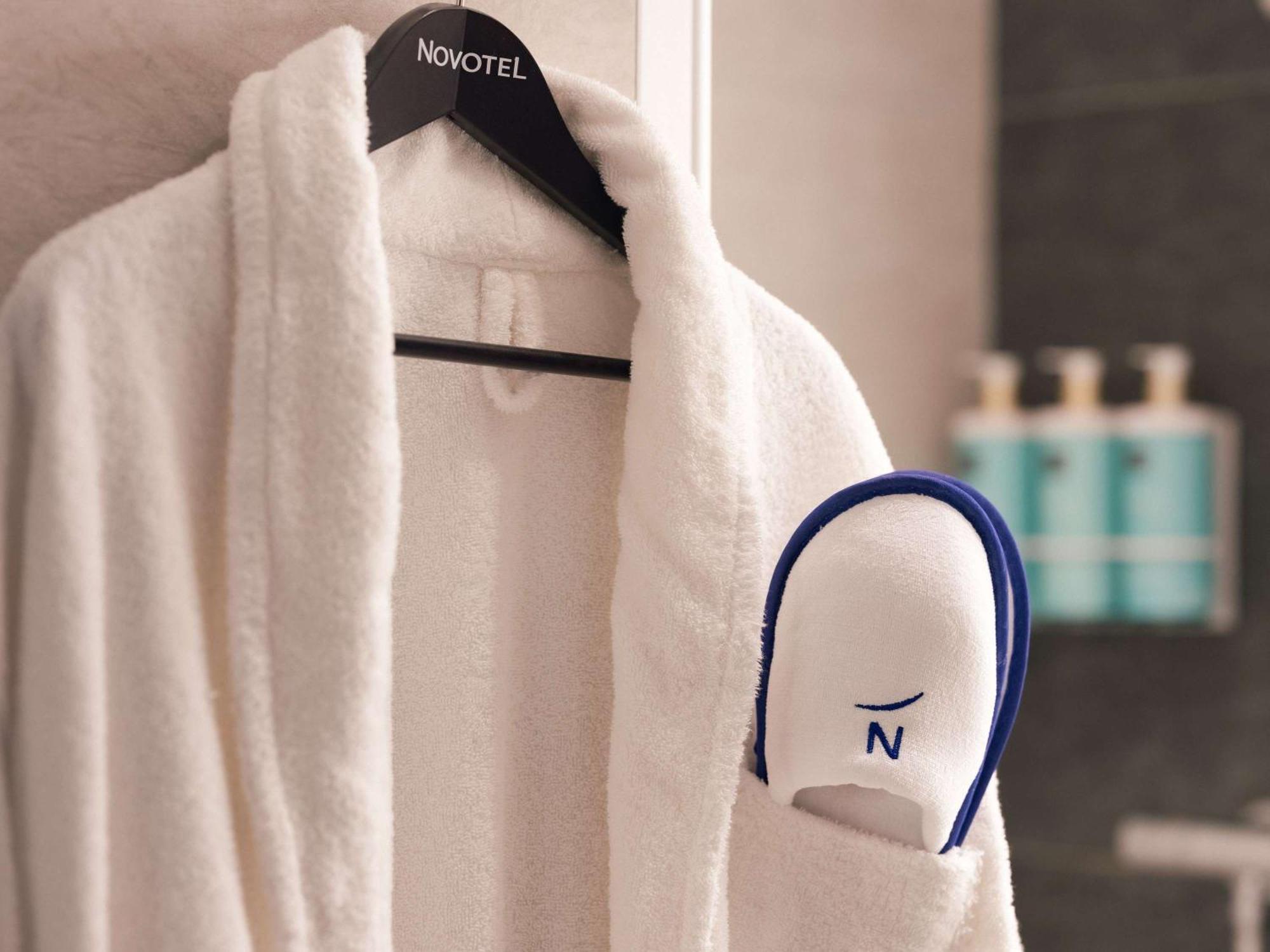 Novotel Paris Val De Fontenay Bagian luar foto